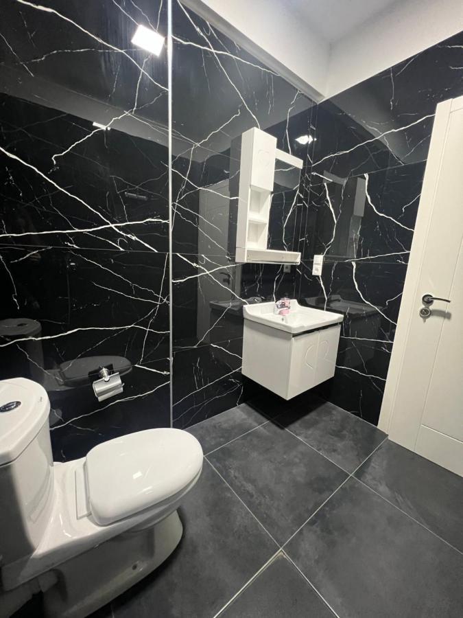 Harmony Apartments Sarande Exterior photo